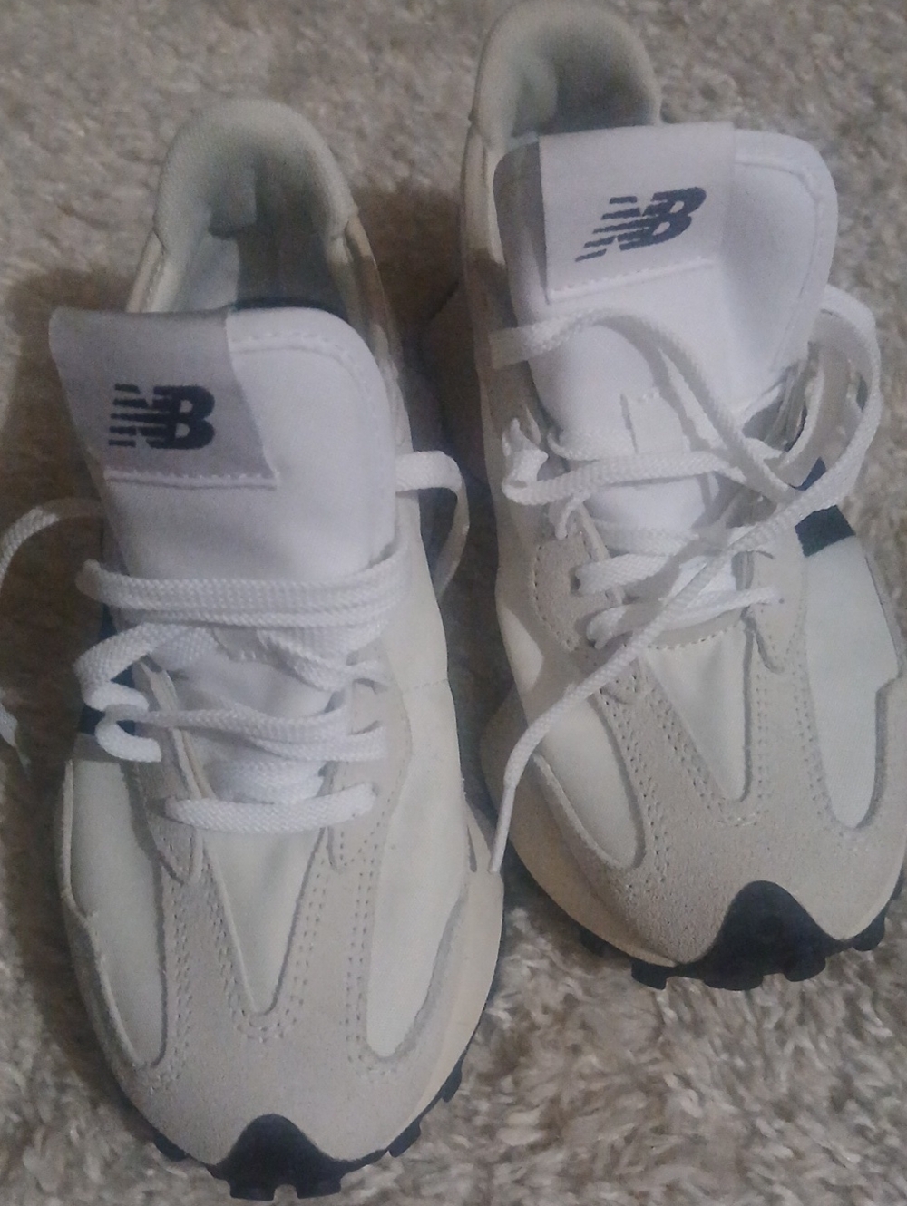 NEW BALANCE 327 - Picture 12 of 16